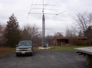 The tower purchased by Craig, N9ETD to be removed